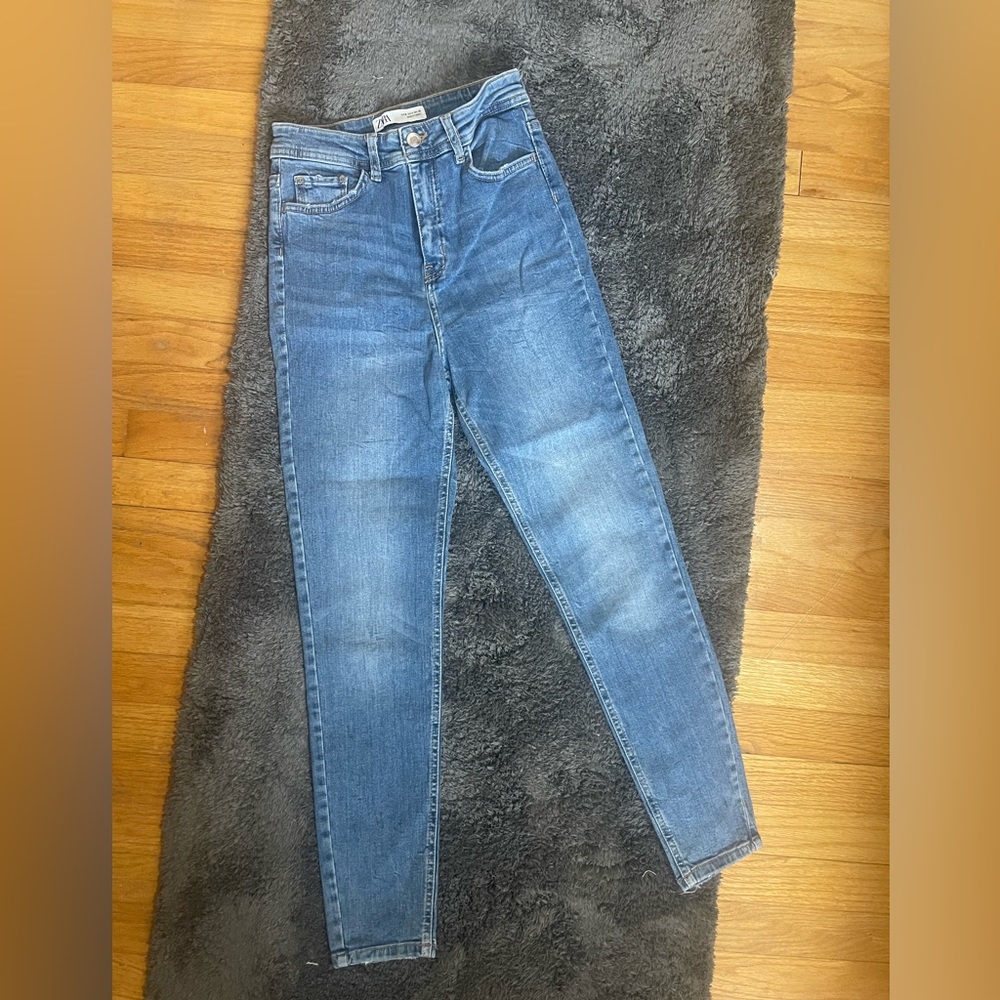 Zara Skinny Jeans USA 4 Like New Condition PERFECT
